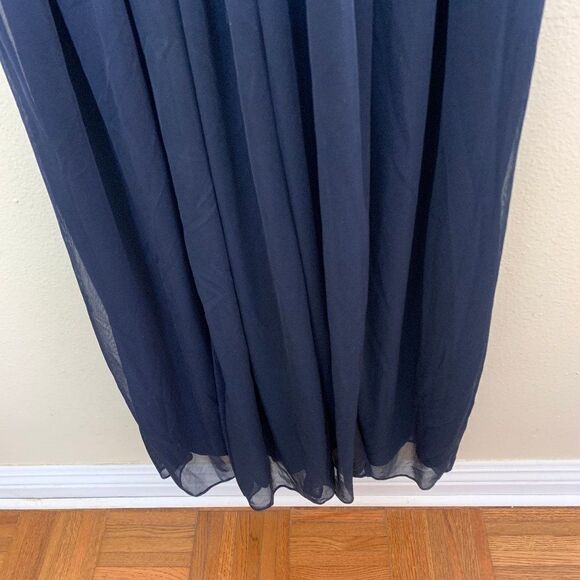 Adrianna Papell Shirred Tulle Gown Size 2 Flutter Sleeves Pleated Midnight - Picture 6 of 10